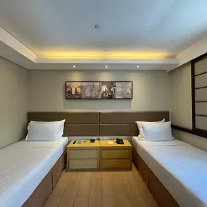 Отель Jinjiang - Makati, Макати